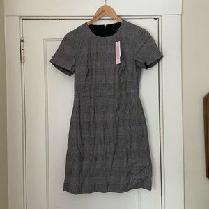 Banana Republic NWT Gray Plaid Shift Dress 2P